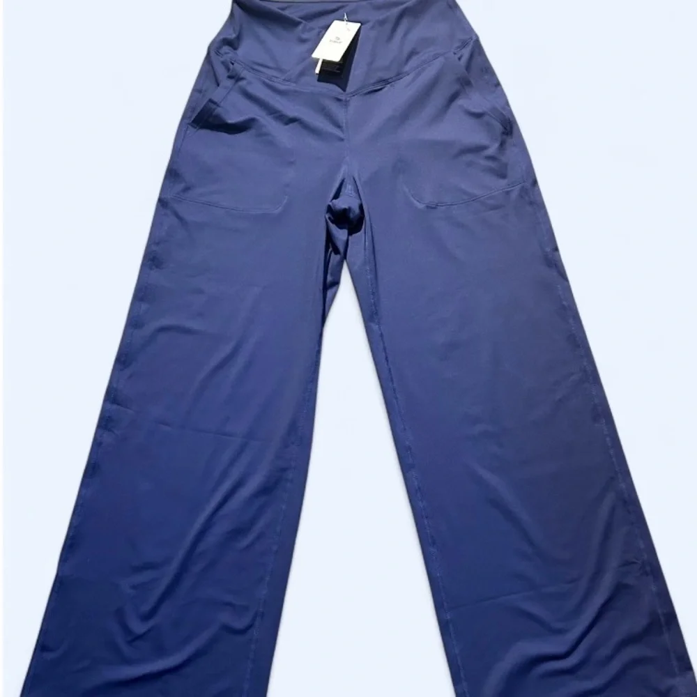Baleaf Women’s NWT High Waisted Flare Yoga Pants Size S - Picture 5 of 10